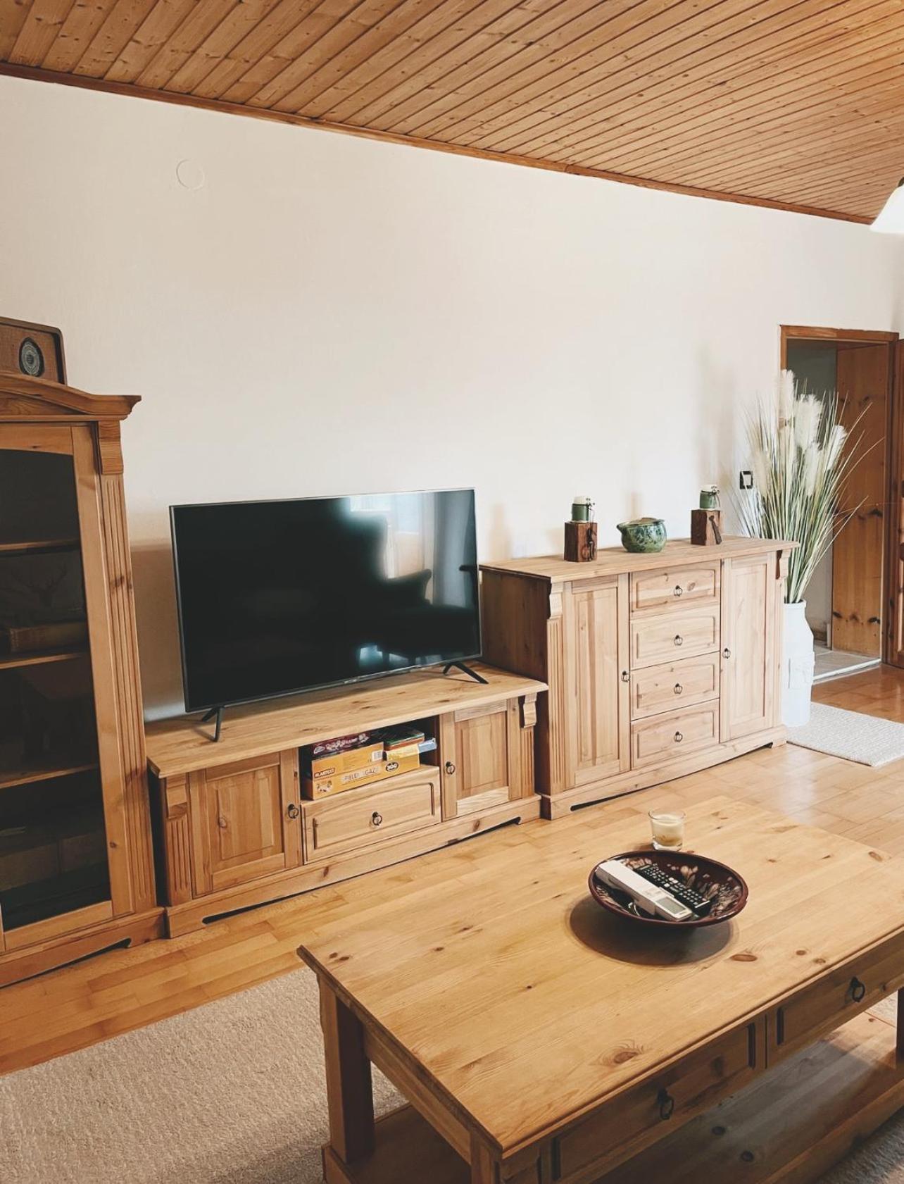 Uriges Mit Blick Auf Appartement
